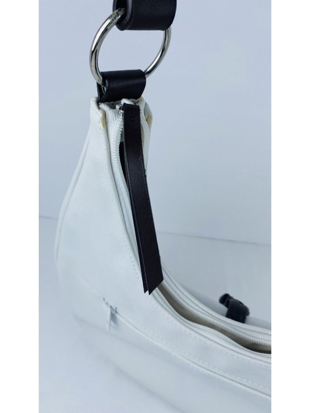VTG Minicci Hippie White Shoulder Crescent Shaped Bag W/ Chocolate Brown Whipsti - Picture 9 of 16